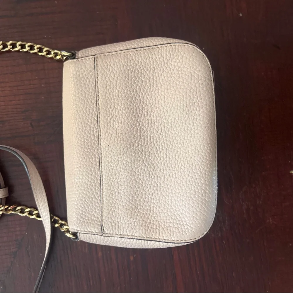 Michael Kors Pebbled Leather Crossbody in Pale Pink with Gold Hardware